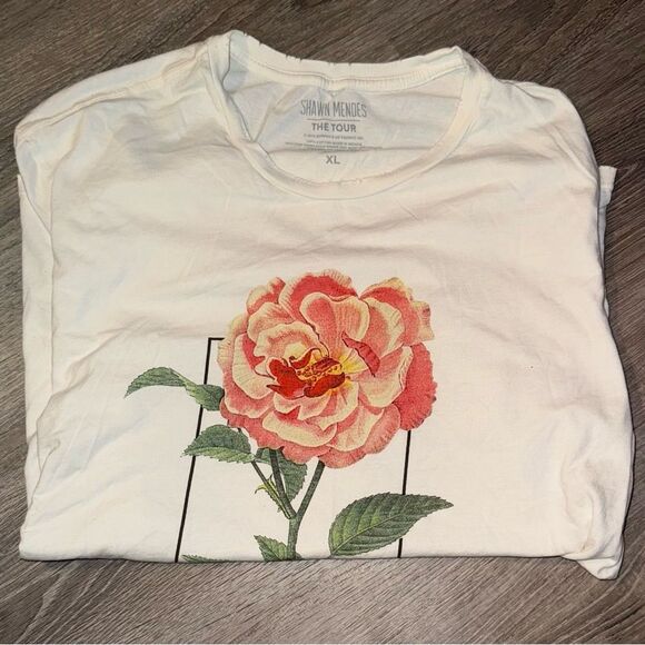 Shawn Mendes The Tour Flower T-Shirt XL - Picture 2 of 4